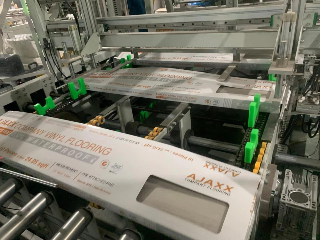 Flooring production reference from the AJAXX client archive
