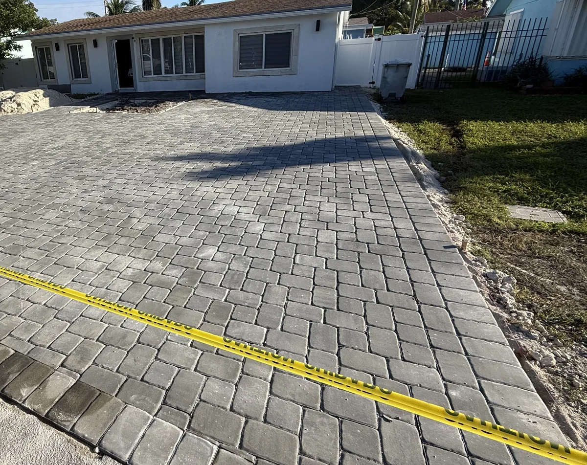 Exterior entry with a geometric installed surface